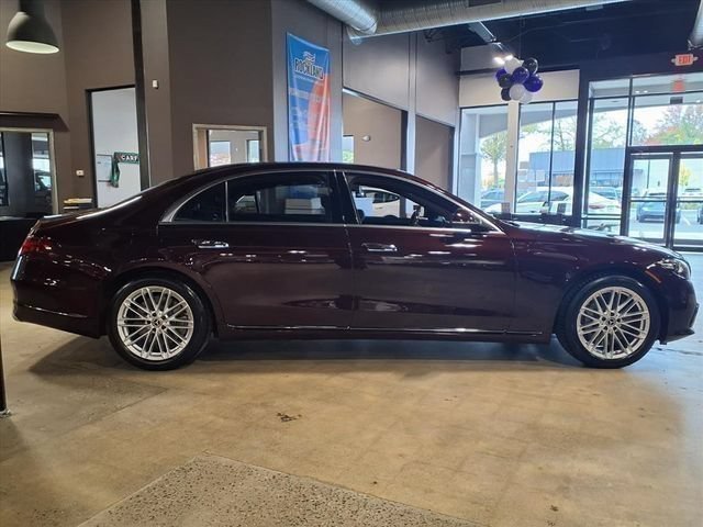 Used 2022 Mercedes-Benz S 580 4MATIC Sedan w/ Warmth & Comfort Package image 64