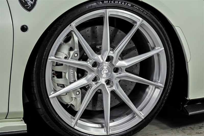 Used 2021 Ferrari F8 Tributo RWD image 15