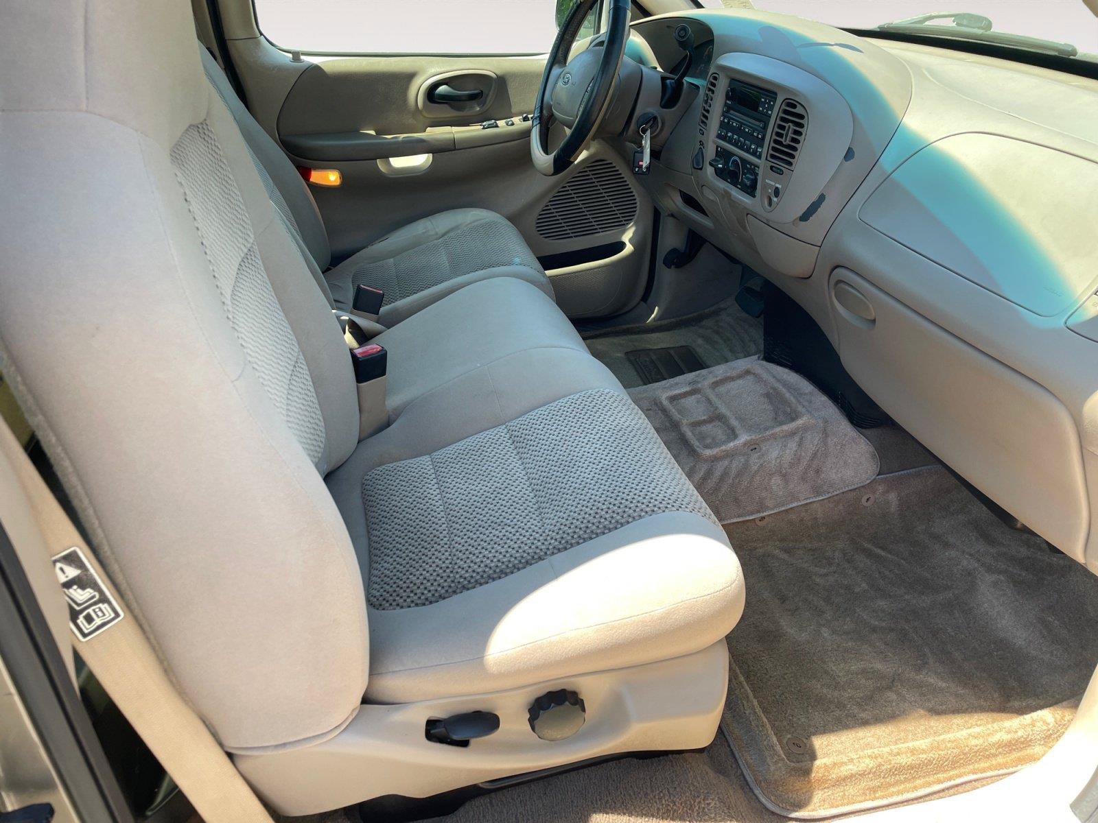 Used 2002 Ford F150 4x4 Regular Cab image 15