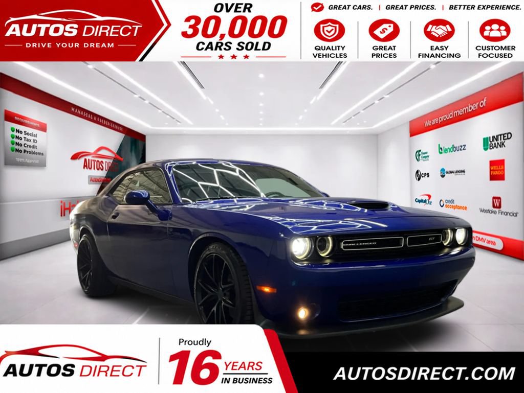 Used 2022 Dodge Challenger GT w/ Plus Package RWD image 1