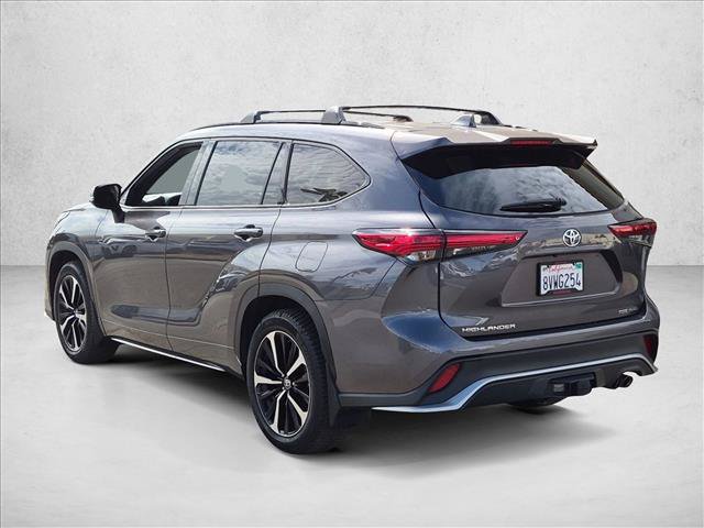 Used 2021 Toyota Highlander XSE AWD/4WD image 8