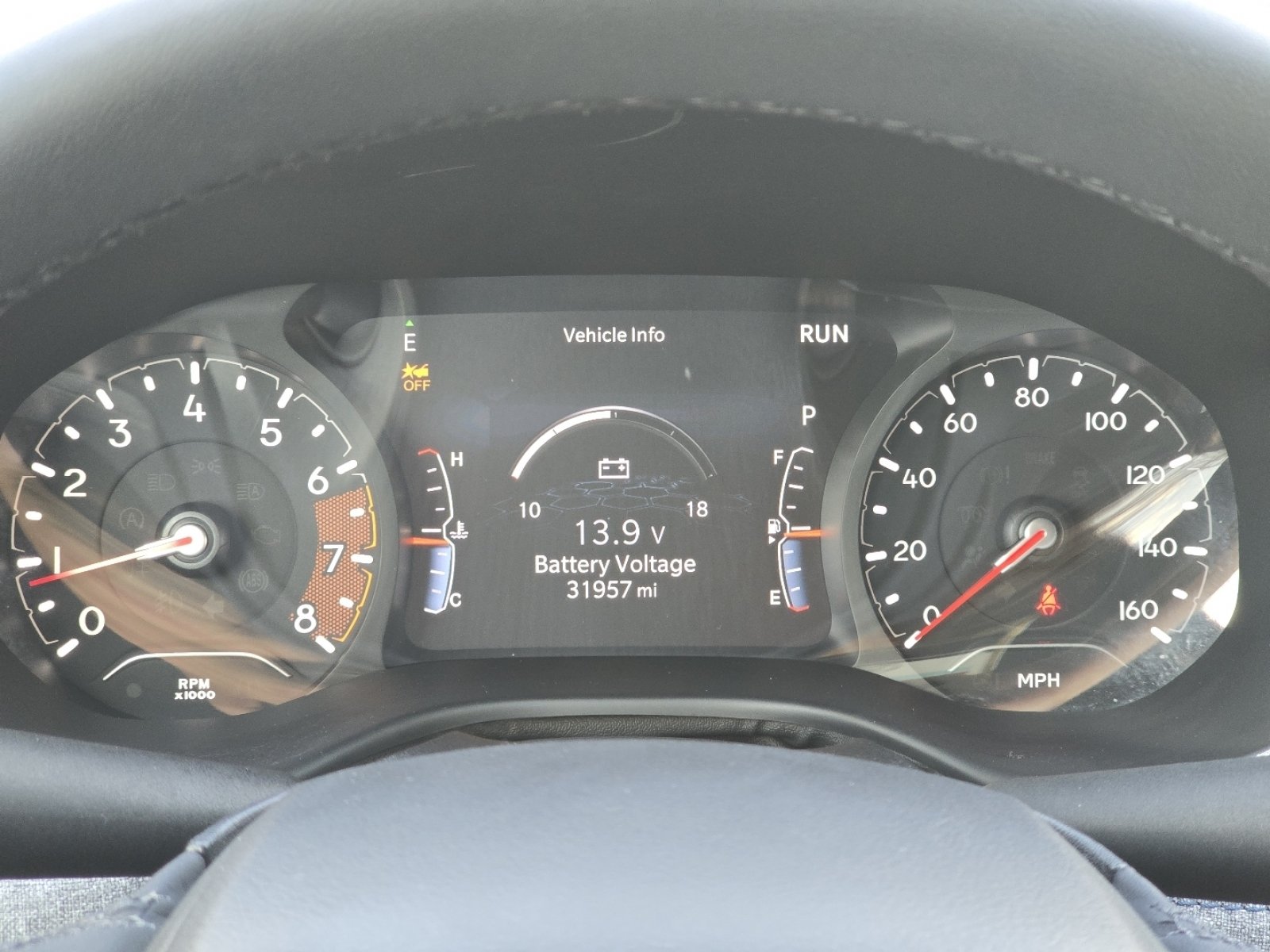 Used 2023 Jeep Compass Latitude w/ Convenience Group AWD/4WD image 28
