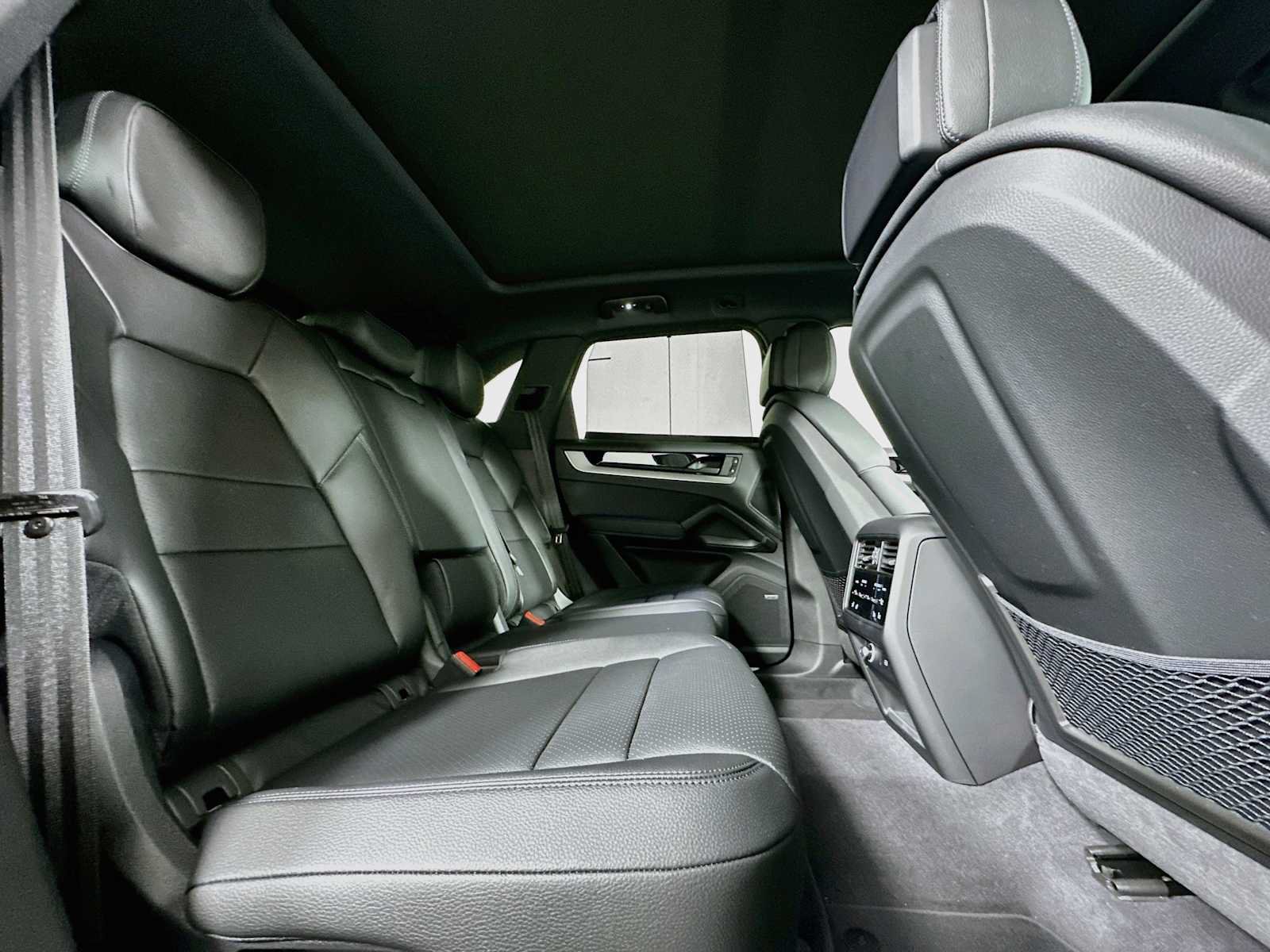 New 2026 Porsche Cayenne AWD/4WD image 27