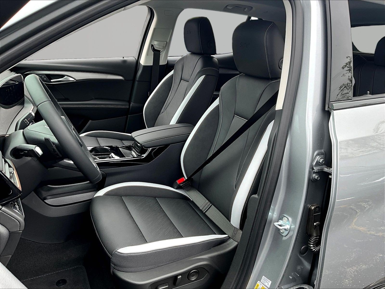 New 2026 Buick Envision Sport Touring AWD/4WD image 17