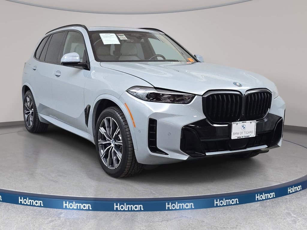 Used 2024 BMW X5 xDrive50e w/ M Sport Package image 3