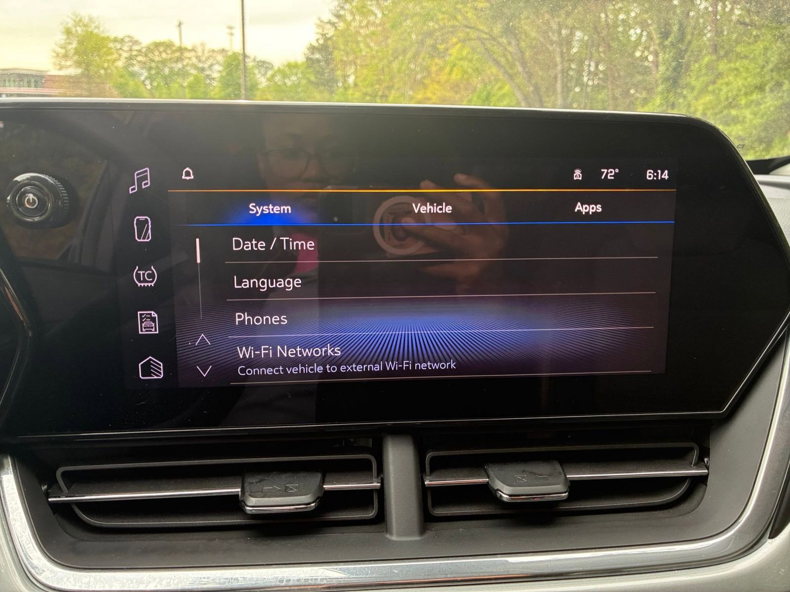 Used 2025 Chevrolet Trax LT image 21