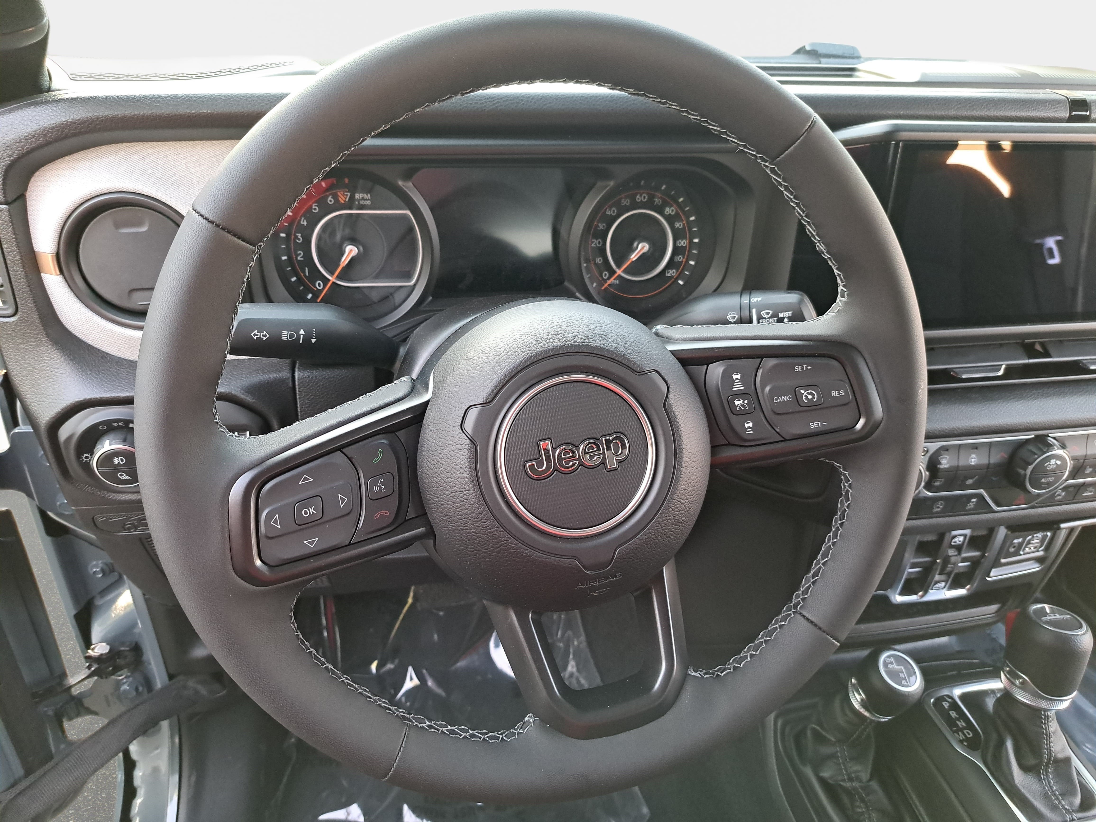New 2026 Jeep Gladiator Sport AWD/4WD image 15