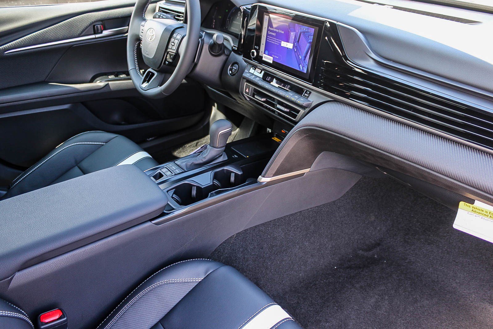 New 2026 Toyota Camry SE FWD image 18