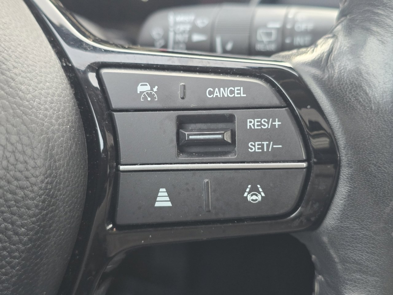 Certified 2023 Honda CR-V EX-L image 32