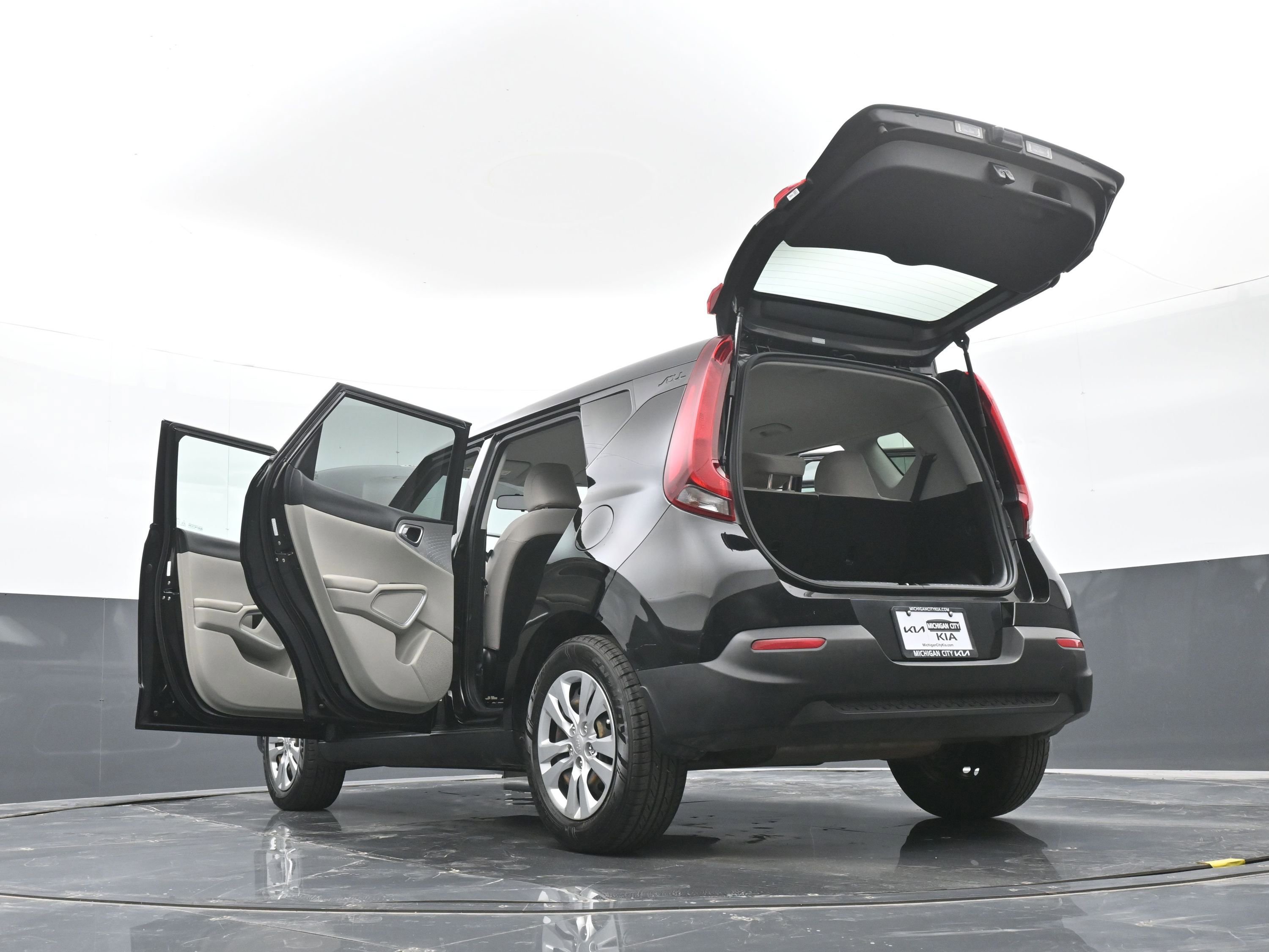 Used 2020 Kia Soul LX FWD image 50
