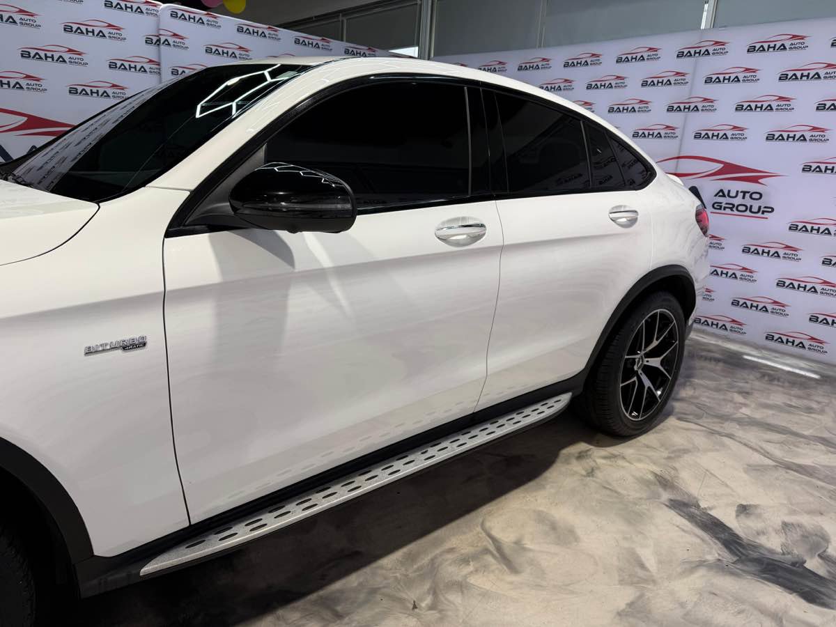 Used 2021 Mercedes-Benz GLC 43 AMG 4MATIC Coupe w/ Multimedia Package image 5