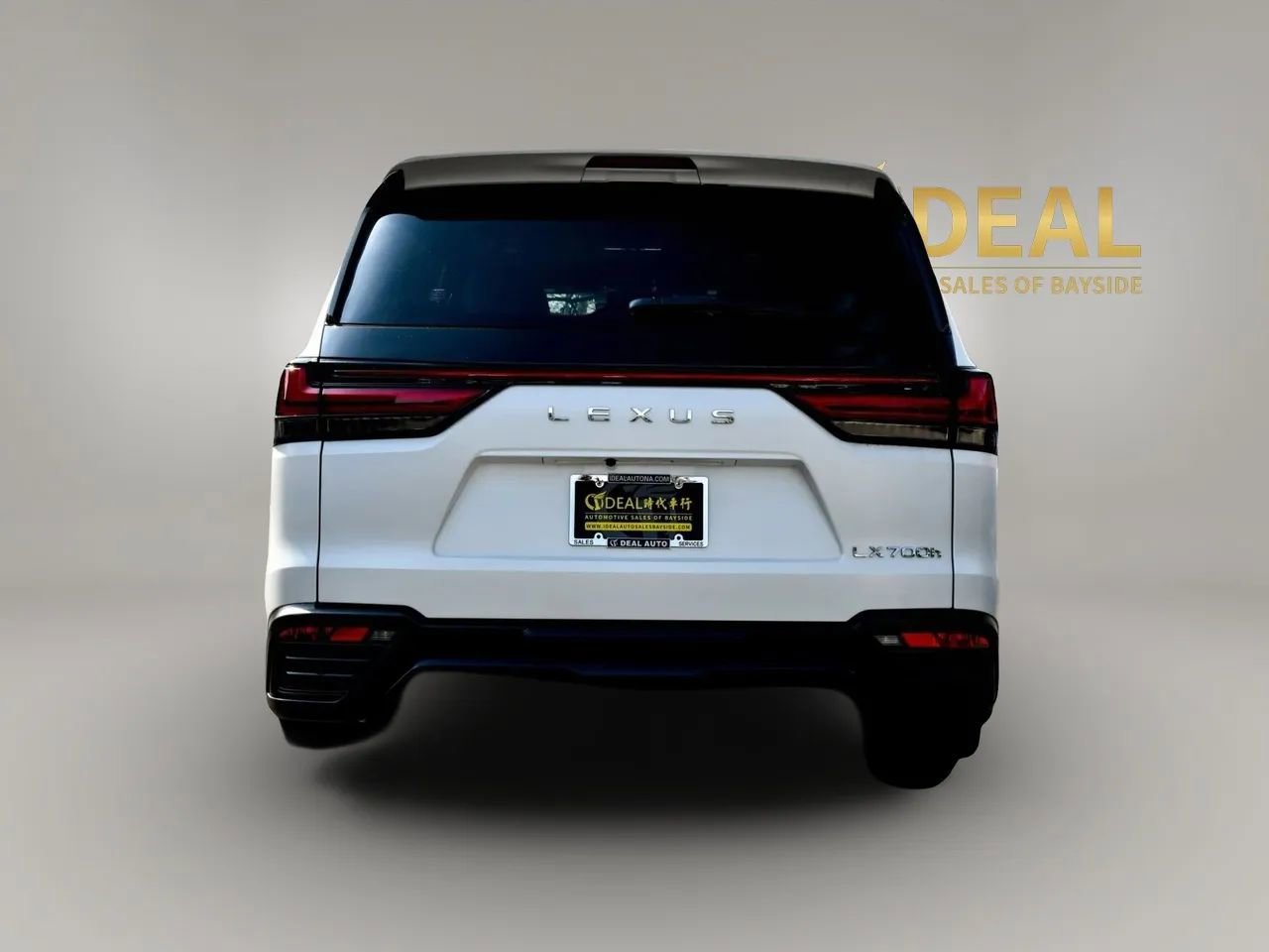 Used 2025 Lexus LX 700h Luxury AWD/4WD image 6