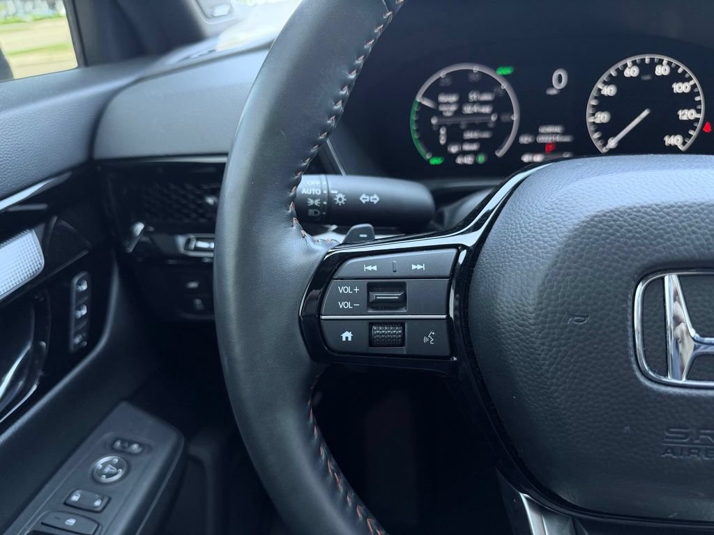 Used 2025 Honda CR-V Sport Touring image 29