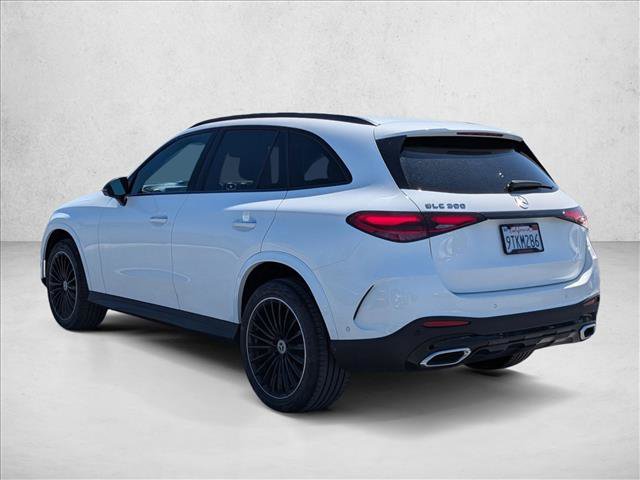 Used 2025 Mercedes-Benz GLC 300 image 8