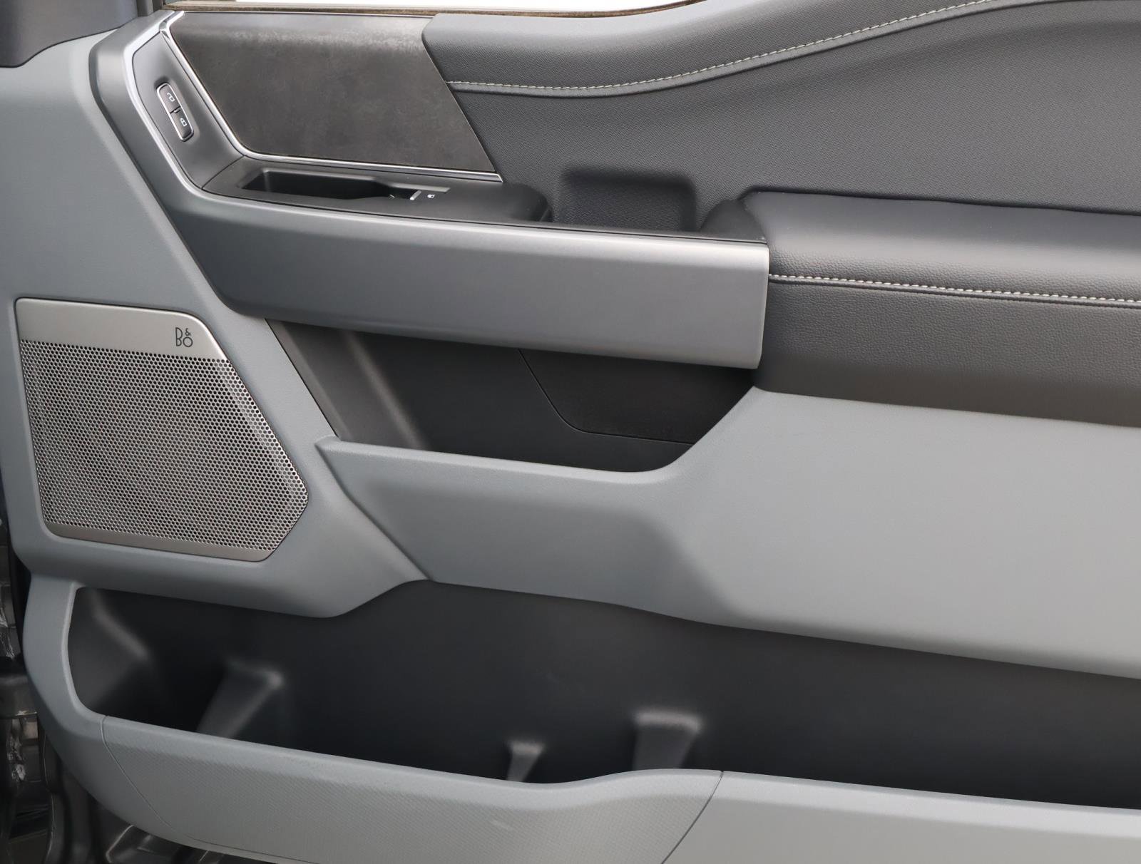 Used 2024 Ford F150 XLT w/ Equipment Group 303A High image 19