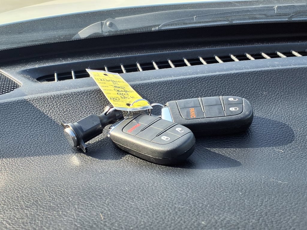 Used 2019 Jeep Compass Sport FWD image 41