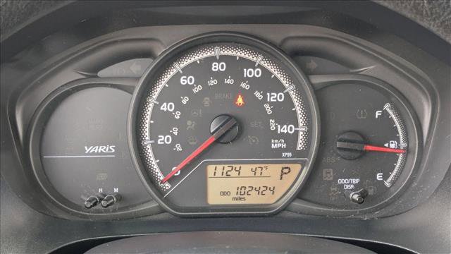 Used 2016 Toyota Yaris L image 14