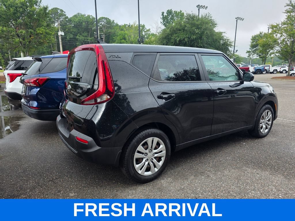 Used 2020 Kia Soul LX FWD image 35