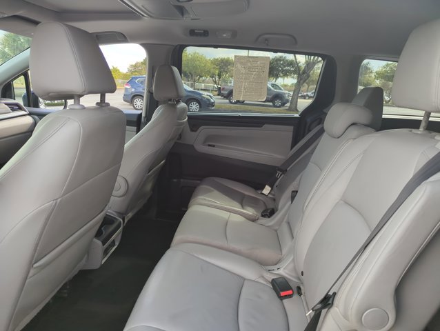 Used 2019 Honda Odyssey EX-L image 17