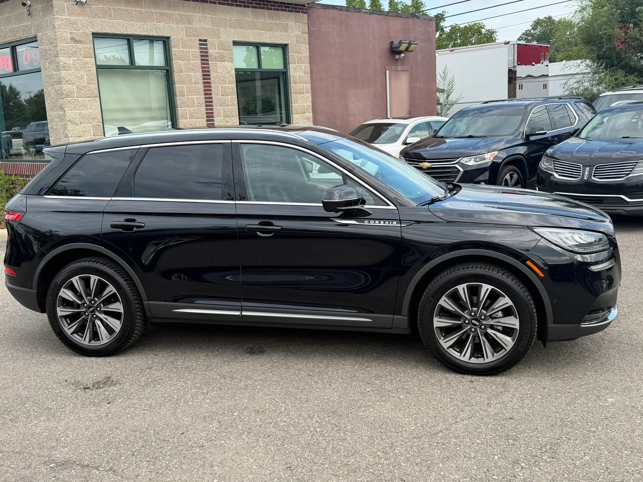 Used 2020 Lincoln Corsair Reserve w/ Equipment Group 201A AWD/4WD image 6