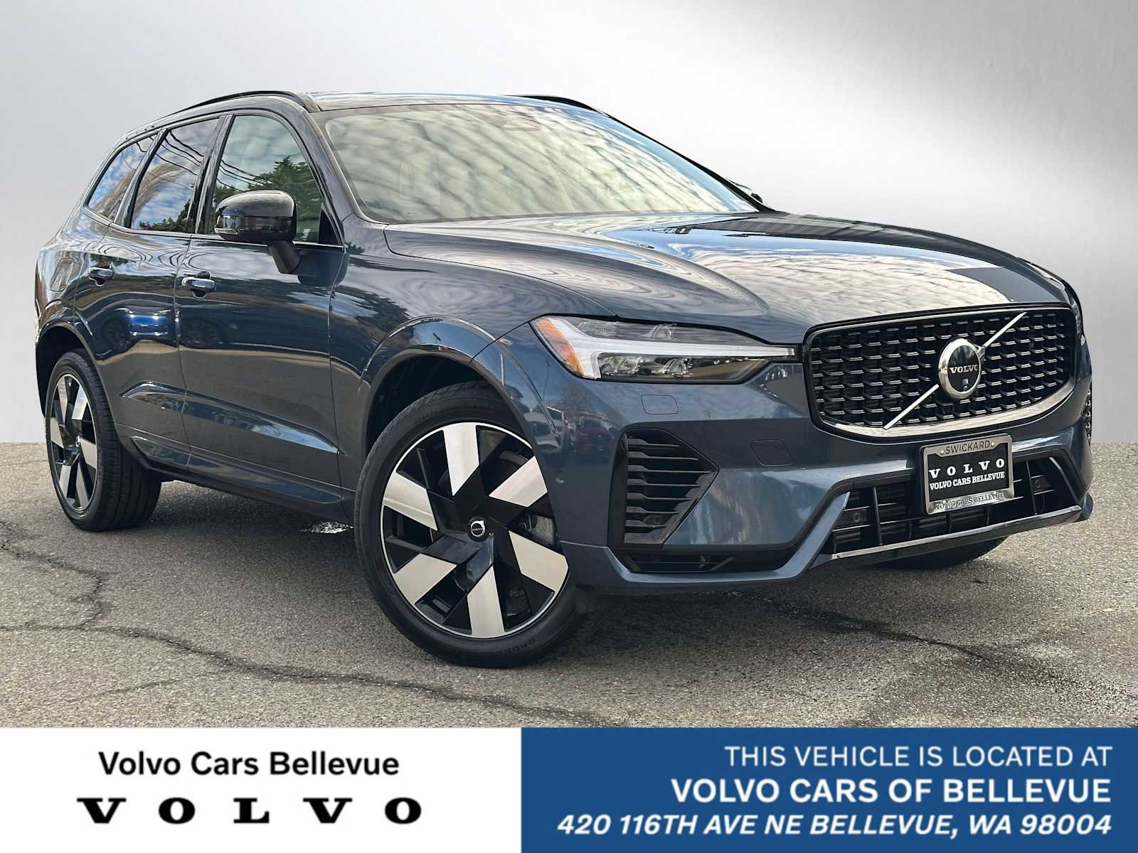 Certified 2024 Volvo XC60 T8 Plus w/ Protection Package Premier image 1
