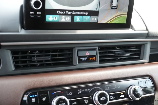 Used 2025 Honda Pilot Elite image 36