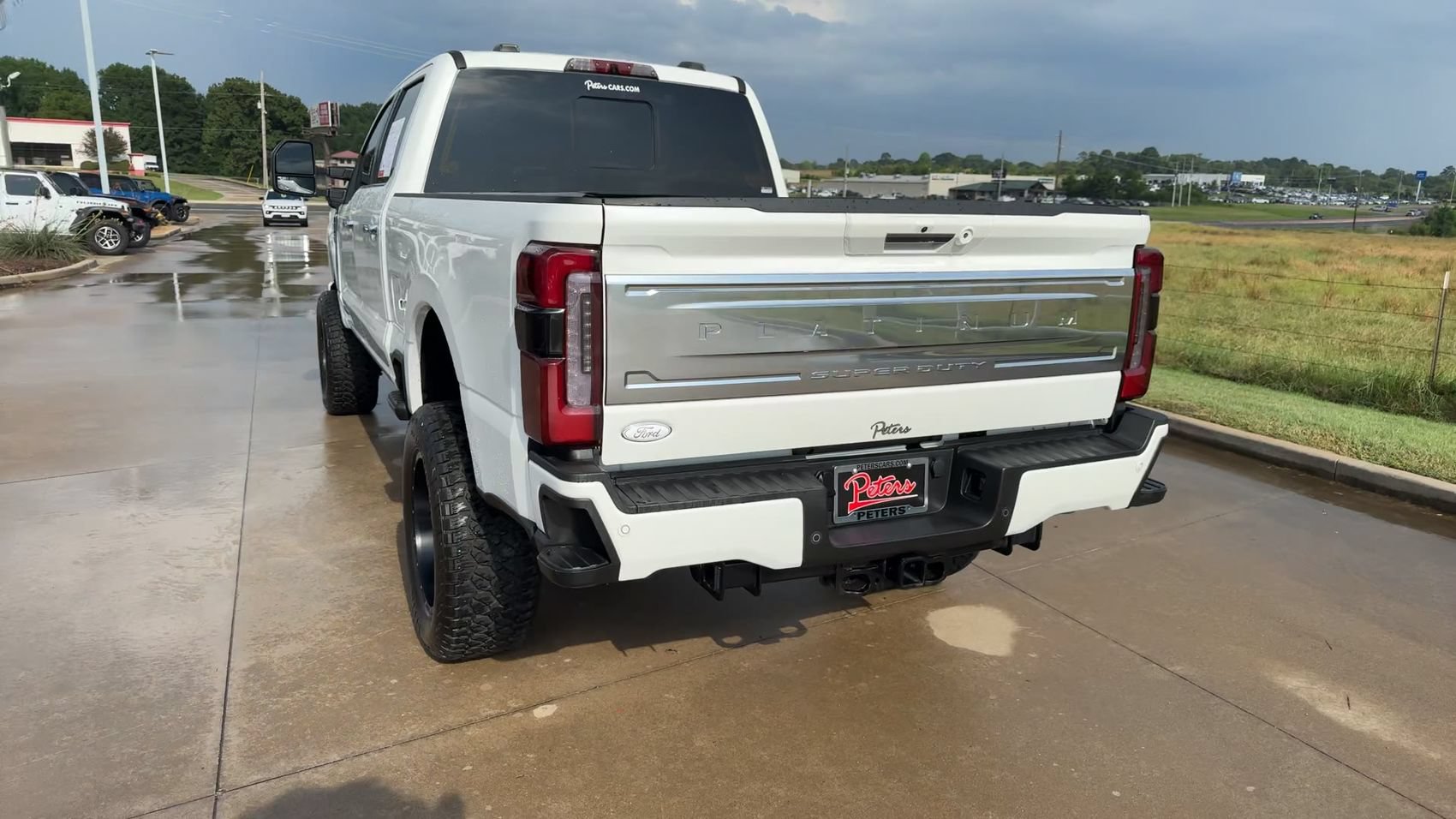 Used 2024 Ford F350 Platinum AWD/4WD image 6