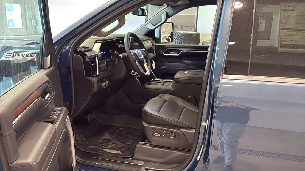 New 2026 GMC Sierra 2500 Denali AWD/4WD image 22