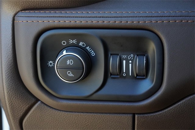 New 2026 RAM 3500 Longhorn image 22