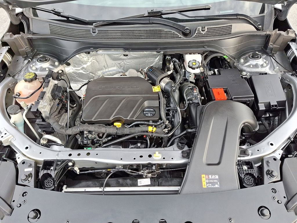 Used 2024 Chevrolet Trax LS image 27