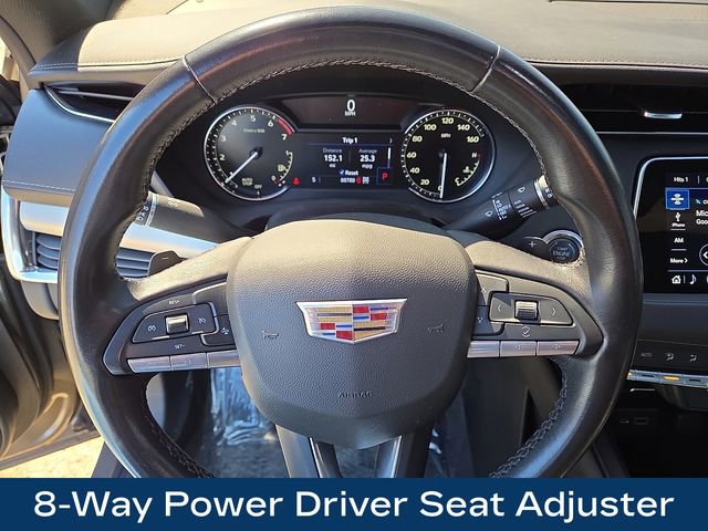 Used 2020 Cadillac XT4 Premium Luxury image 4