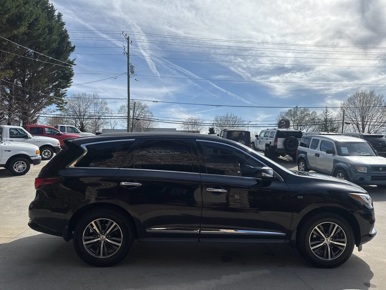 Used 2016 INFINITI QX60 AWD w/ Premium Plus Package image 6