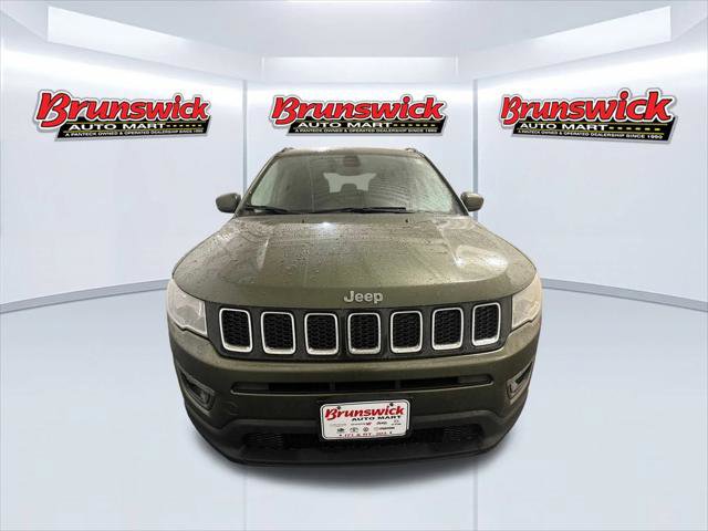 Certified 2021 Jeep Compass Latitude image 3
