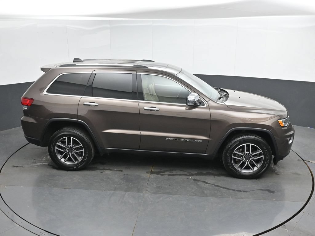 Used 2020 Jeep Grand Cherokee Limited AWD/4WD image 32