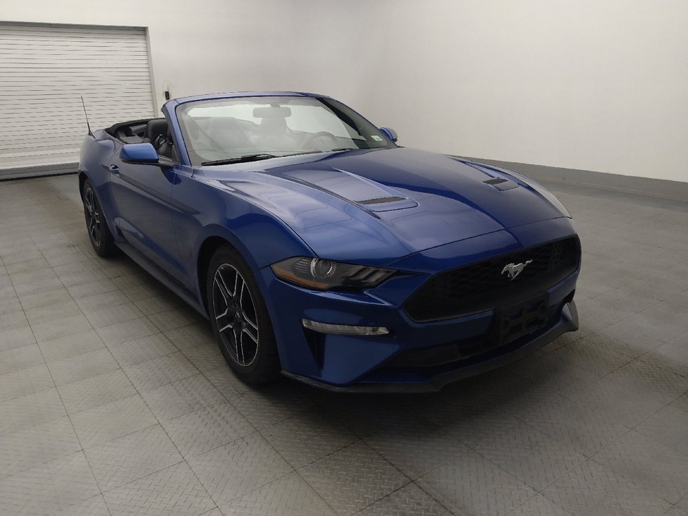 Used 2018 Ford Mustang Premium RWD image 13