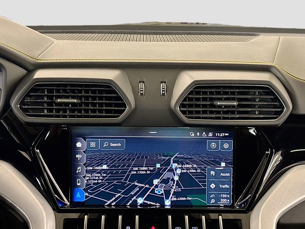 Used 2021 Lamborghini Urus image 12