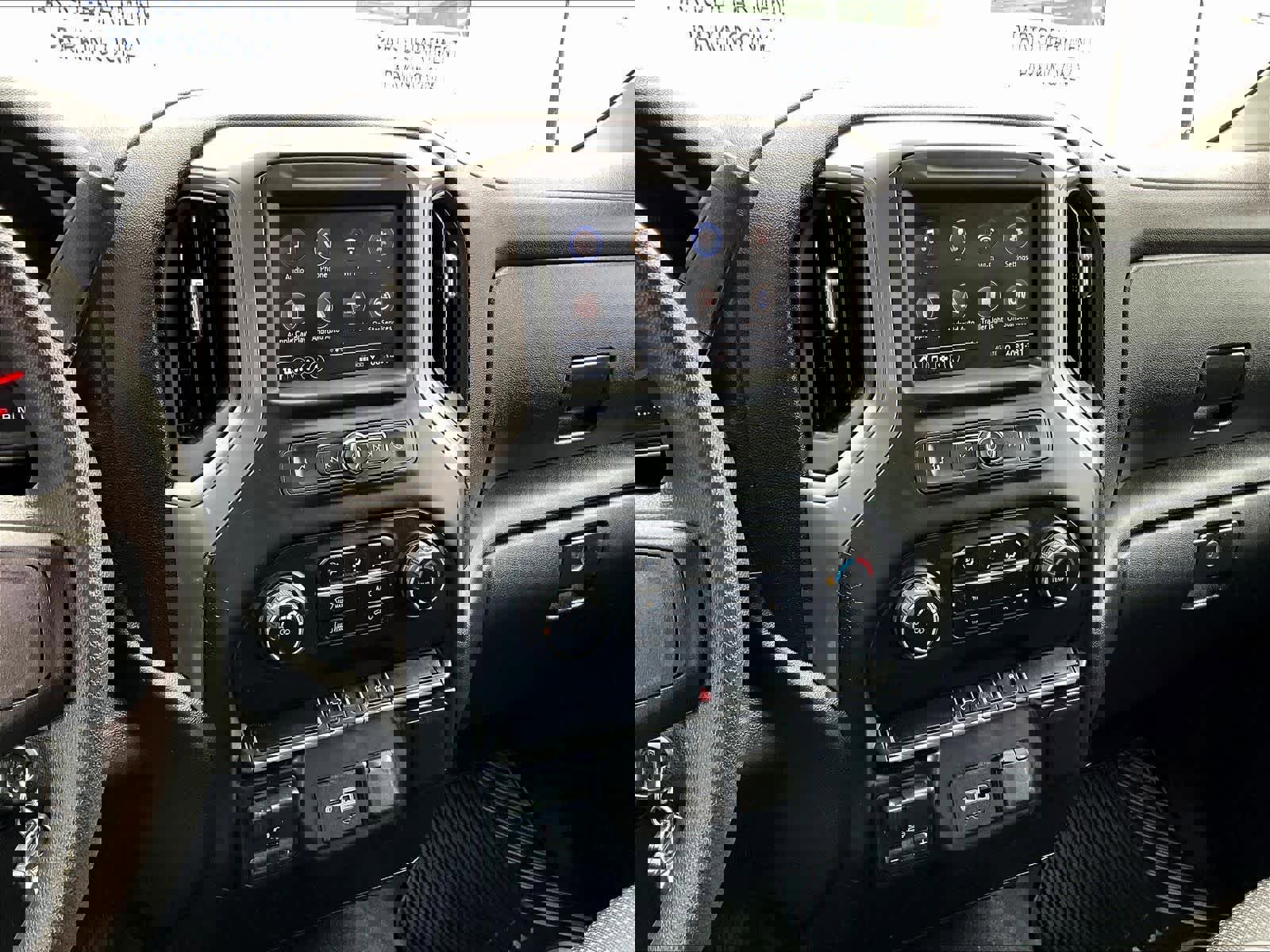 Used 2023 Chevrolet Silverado 2500 Custom w/ Custom Value Package image 18