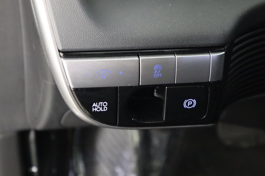 Used 2024 Hyundai Ioniq 5 SE AWD/4WD image 22