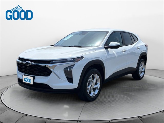 Used 2024 Chevrolet Trax LS w/ LS Convenience Package