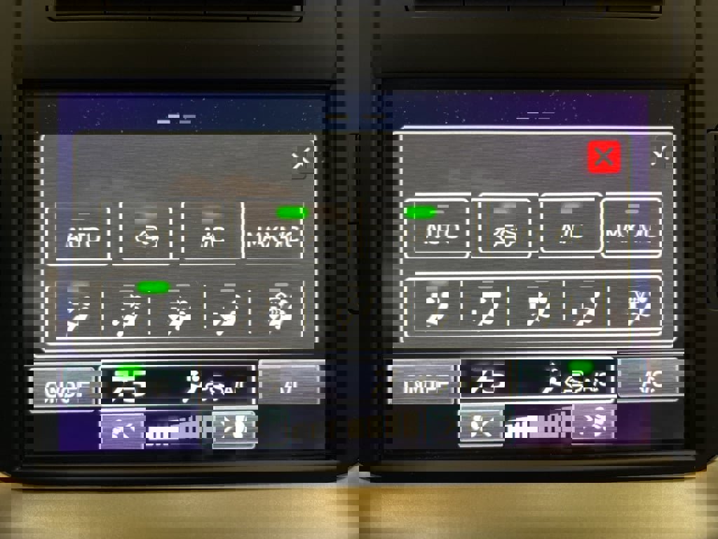 Certified 2025 Subaru Legacy image 19