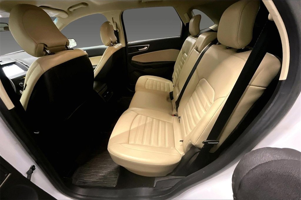 Used 2018 Ford Edge SEL w/ Equipment Group 201A image 15