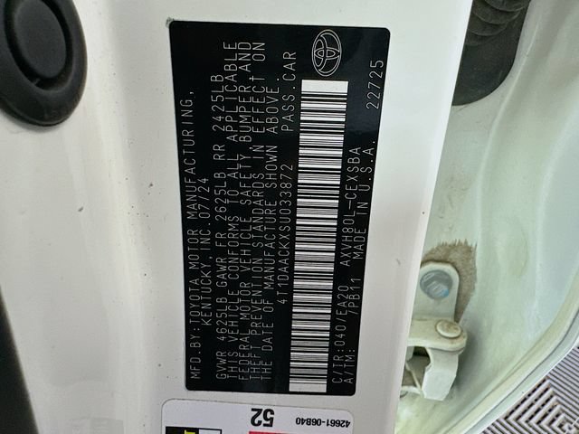 Certified 2025 Toyota Camry SE FWD image 31