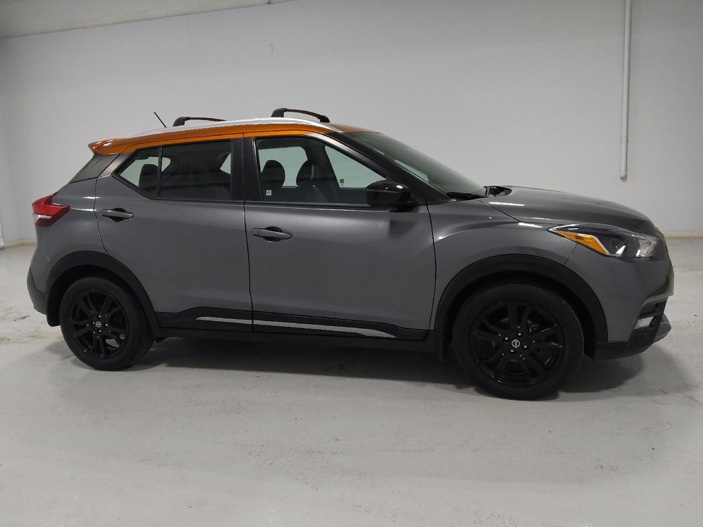 Used 2020 Nissan Kicks SR w/ SR Premium Package image 11