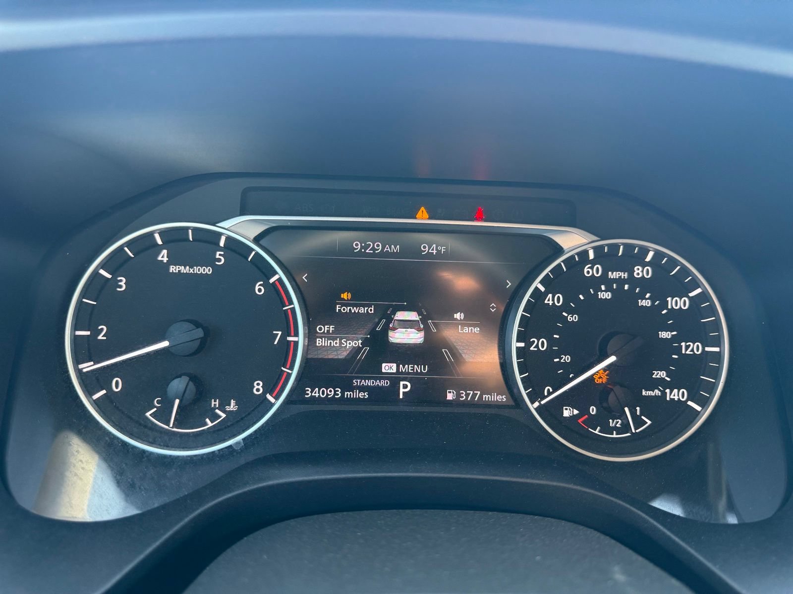 Certified 2025 Nissan Rogue SV FWD image 14
