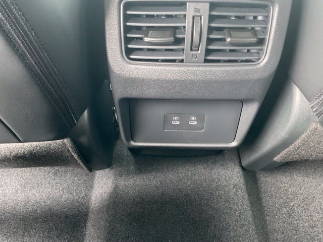 New 2026 Nissan Rogue Dark Armor AWD/4WD image 15