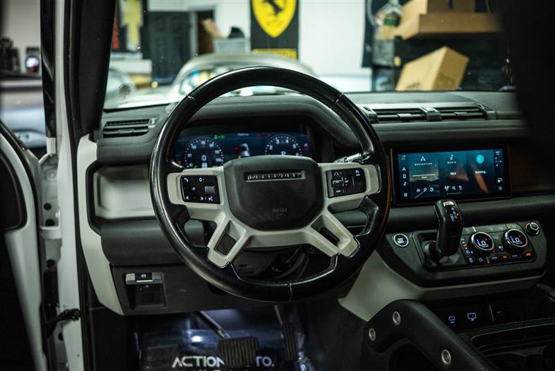 Used 2021 Land Rover Defender 110 S image 15