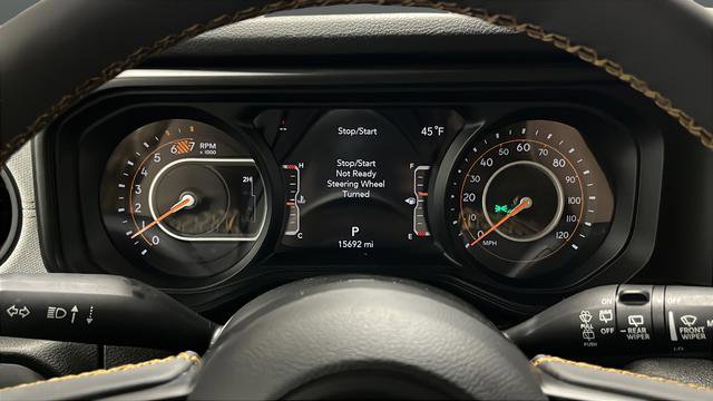 Used 2024 Jeep Wrangler Sport S image 16