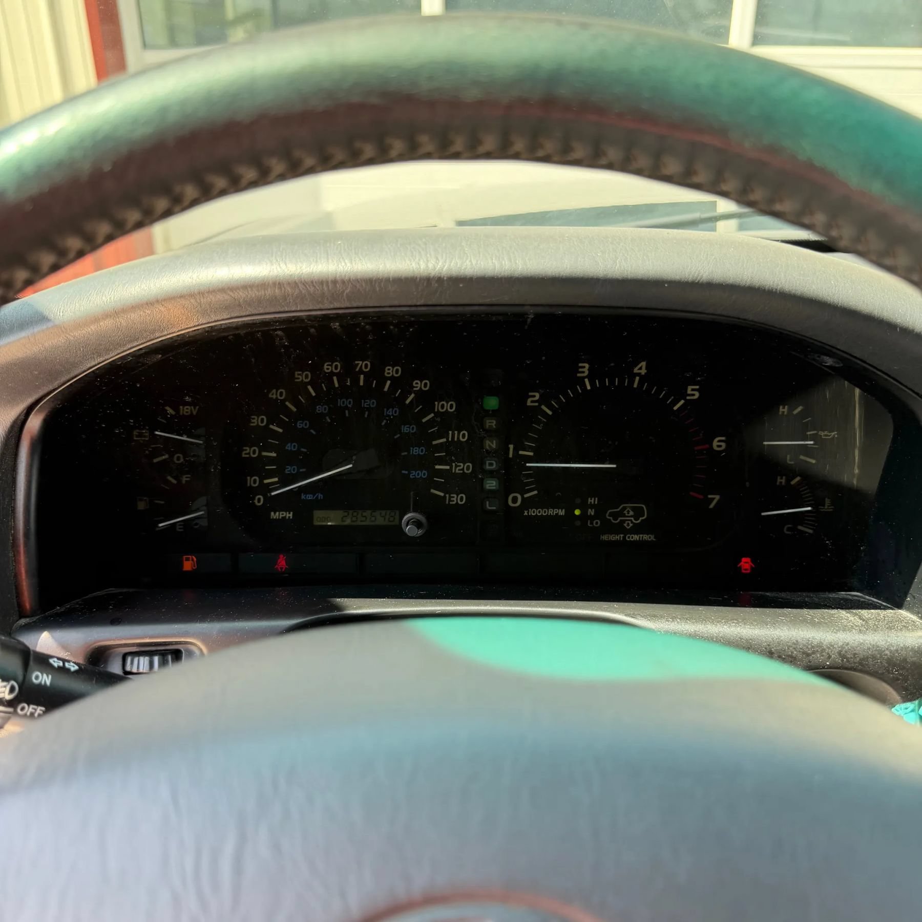 Used 1999 Lexus LX 470 4WD image 9