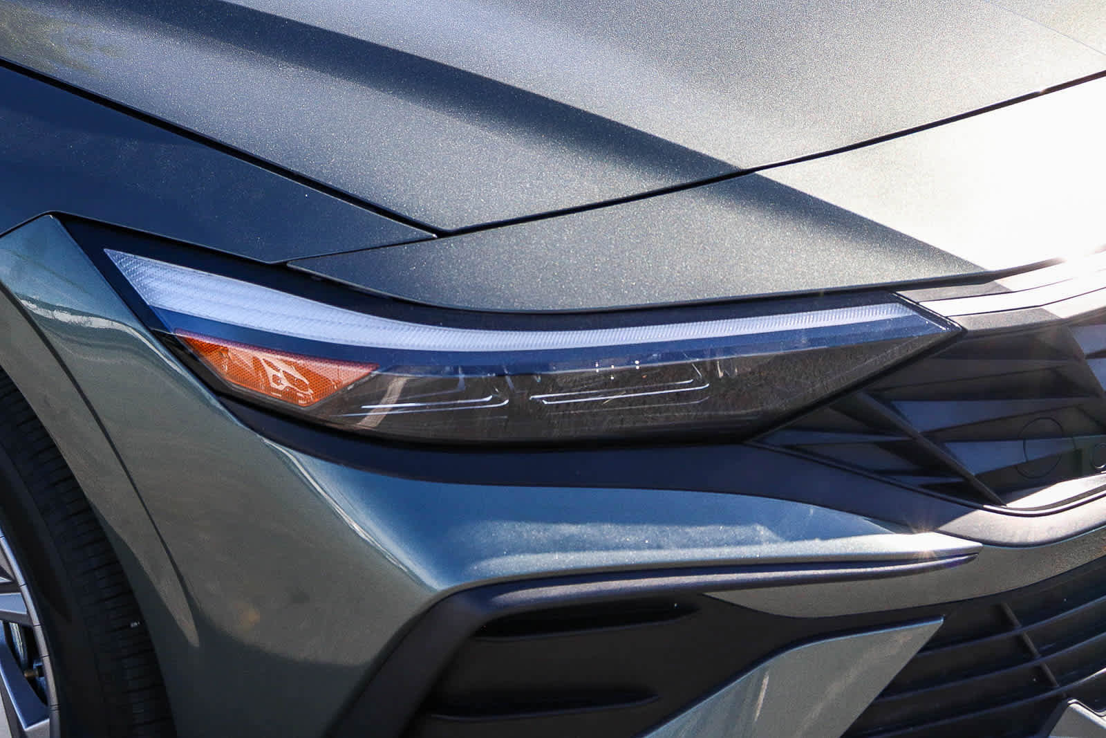 Used 2025 Hyundai Elantra SE image 4