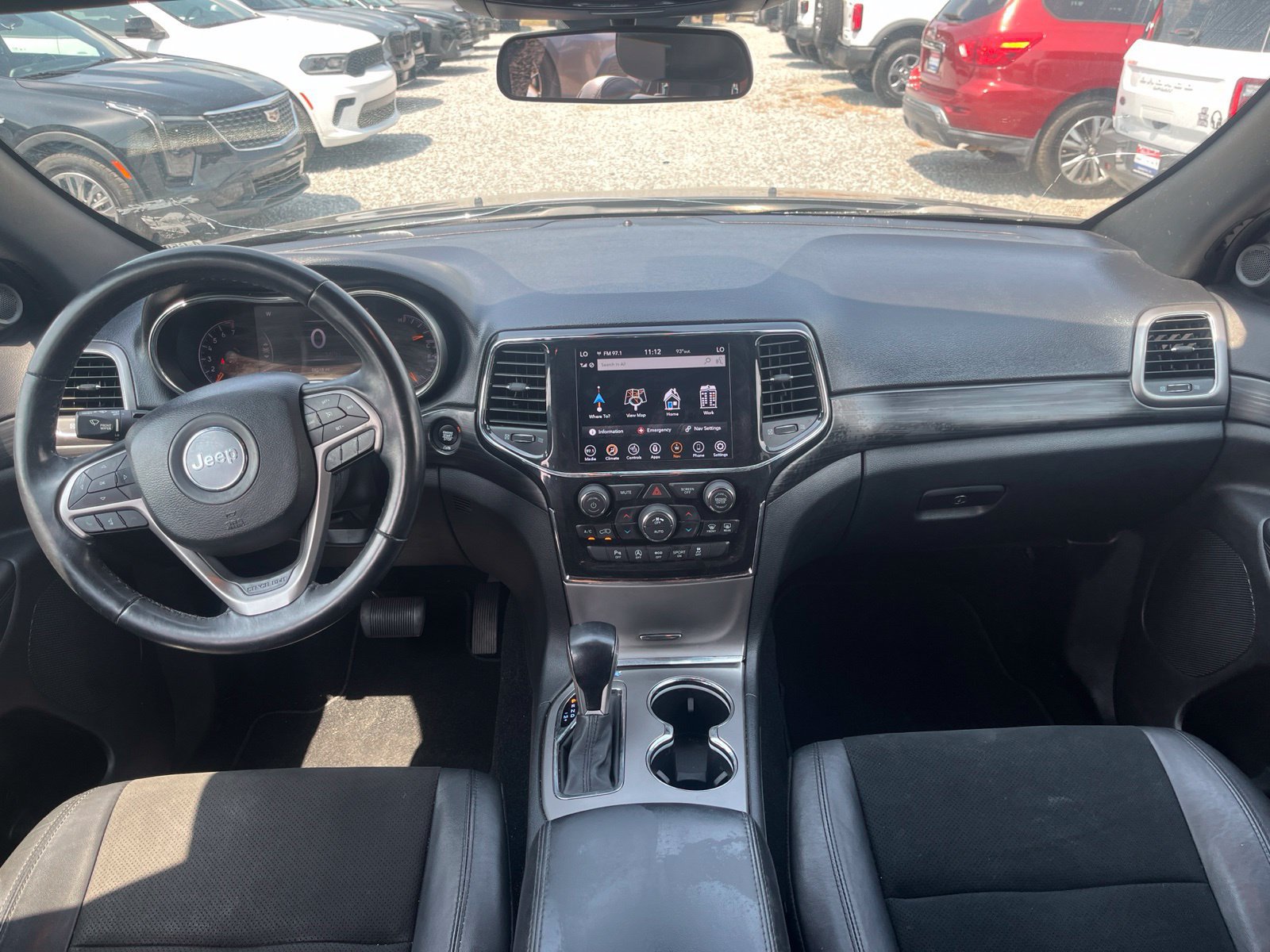 Used 2021 Jeep Grand Cherokee Laredo X RWD image 9